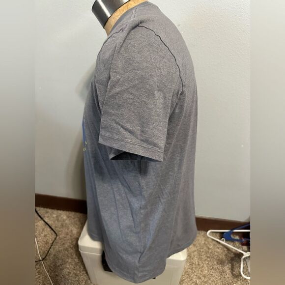 The North Face Mens Large Gray Short Sleeve Tee - Picture 3 of 5